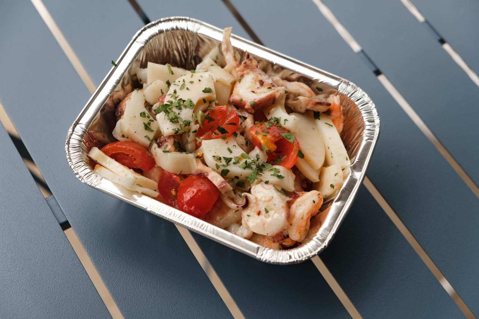Закуски на скорую руку: простые и вкусные идеи — Рыбные варианты без термической обработки Закуски на скорую руку: простые и вкусные идеи — Рыбные варианты без термической обработки
